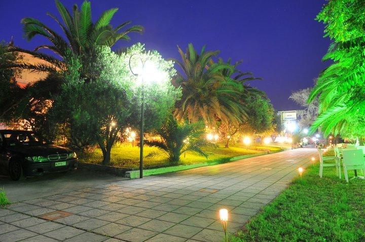 Possidona Beach Hotel Gerakini Exterior foto