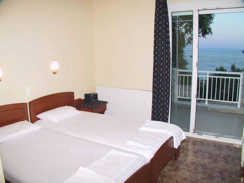 Possidona Beach Hotel Gerakini Cameră foto